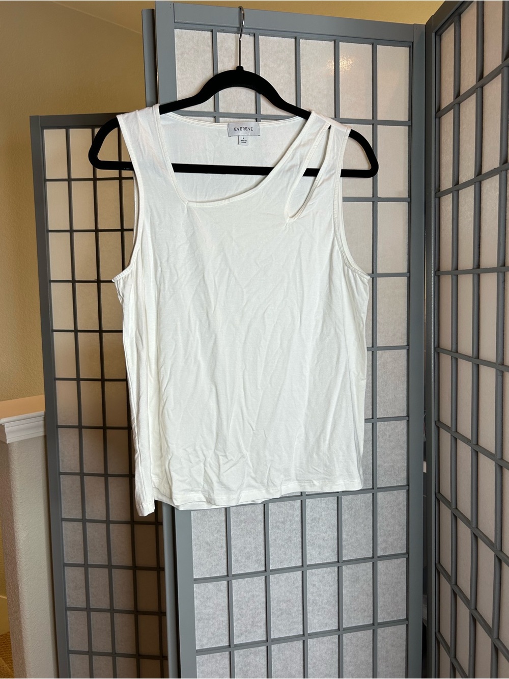 Evereve White Sleeveless Tank